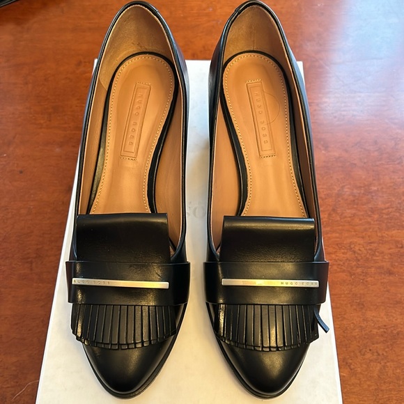 HUGO BOSS Leather Pumps size 36.5 (US 6.5) - Picture 4 of 11